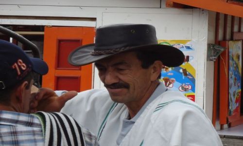 Zdjcie KOLUMBIA / Quindio / Salento / Colectivo do Cocory