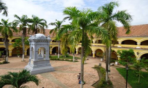 Zdjecie KOLUMBIA / Bolivar / Mompox / Dziedziniec