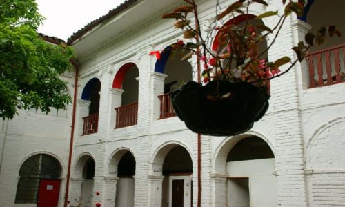 Zdjecie KOLUMBIA / Papayan / Papayan / Podwrko  