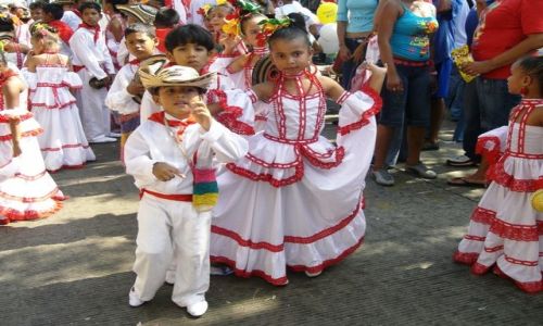 Zdjecie KOLUMBIA / Wybrzeze Morza Karaibskiego / Barranquilla / Carnaval de los niños 2