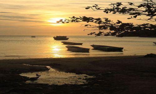 Zdjcie KOLUMBIA / pn Kolumbia / Taganga  / Zachd soca.