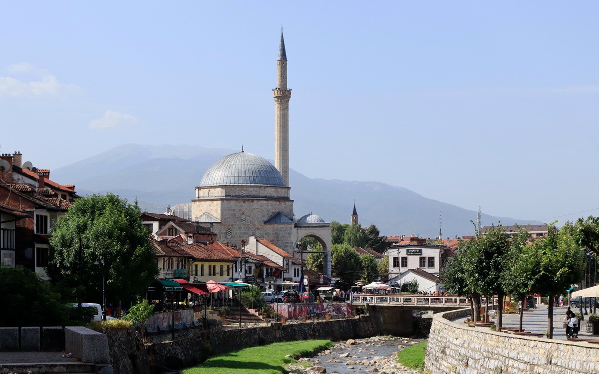 Zdjęcia: Prizren, Meczet Sinana Paszy w Prizrenie, KOSOWO Zdjęcia: Prizren, Meczet Sinana Paszy w Prizrenie, KOSOWO