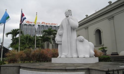 Zdjęcie KOSTARYKA / - / San Jose  stolica Kostaryki / Pomnik Jana Pawła II w San Jose stolicy Kostaryki