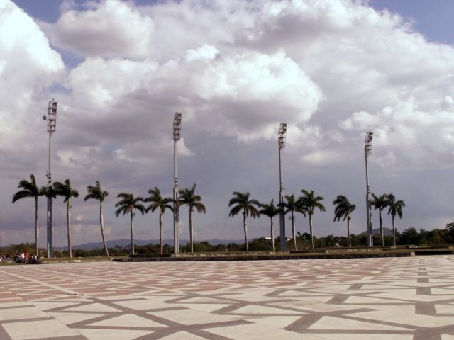 Zdjęcia: SANTA CLARA, PLAC REWOLUCJI, KUBA Zdjęcia: SANTA CLARA, PLAC REWOLUCJI, KUBA