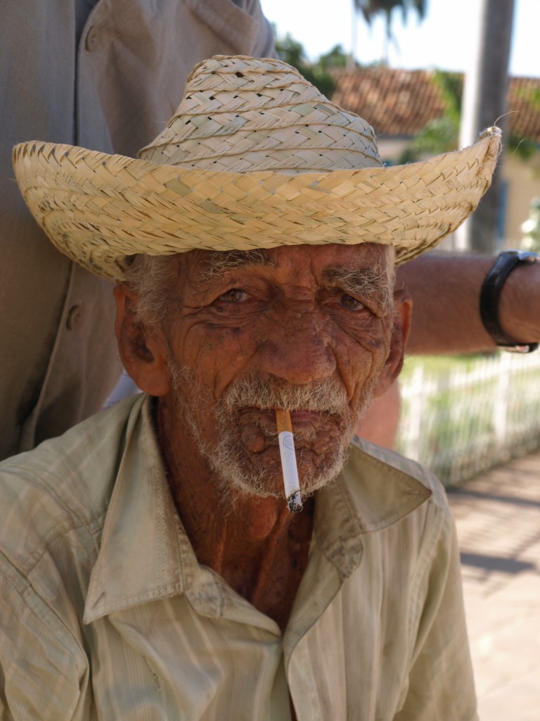 Zdjęcia: Trinidad, Trinidad, Kubański weteran, KUBA Zdjęcia: Trinidad, Trinidad, Kubański weteran, KUBA