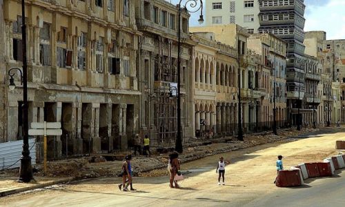 Zdjecie KUBA / Hawana / rejon promenady / Nad Malecon