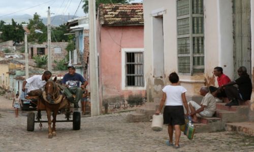 Zdjcie KUBA / Sancti Spiritus / Trynidad de Cuba / ycie ulicy
