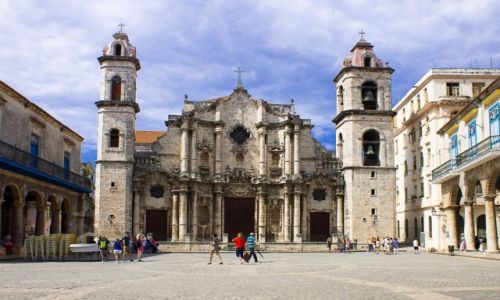 Zdjecie KUBA / Havana / Havana Vieja / Katedra