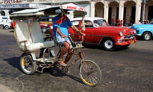 Zdjcie KUBA / Hawana / Plaza de Armas / Transport alternatywny