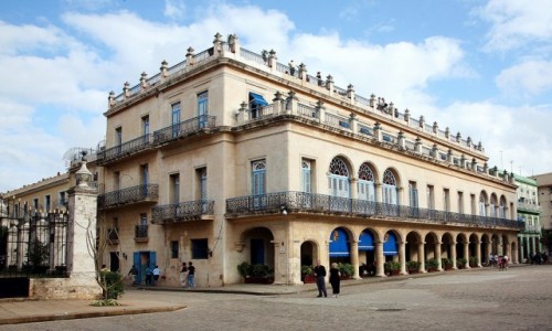 Zdjcie KUBA / La Habana  / Hawana Vieja / Pamitki wietnoci