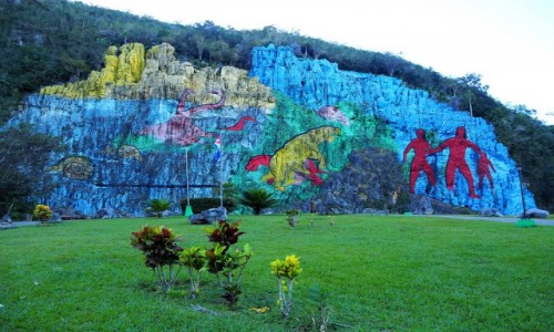 Zdjecie KUBA / Pinar del Ro,  zachodnia Kuba / Valle de Vinales / Mural de la Prehistoria