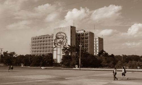 Zdjcie KUBA / Habana / Plaza de la Revolucion / Che wiecznie ywy...
