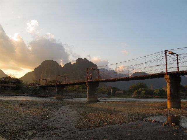 Zdjęcia: Vang Vieng, Azja, Zasypiające Vang Vieng, LAOS Zdjęcia: Vang Vieng, Azja, Zasypiające Vang Vieng, LAOS