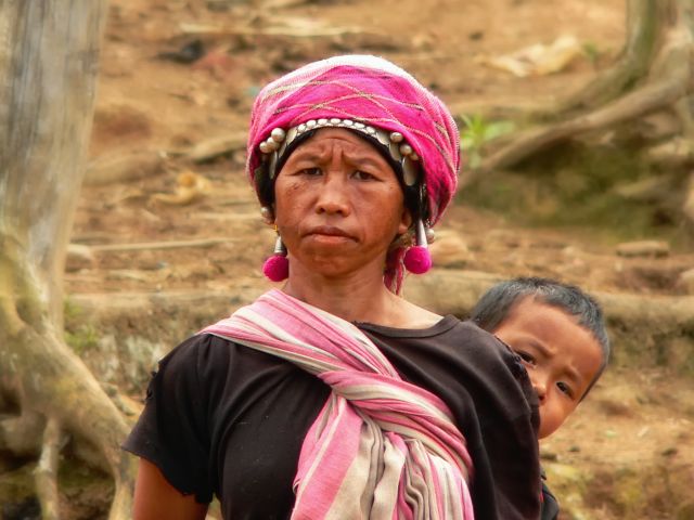 Zdjęcia: Prowincja Muang Sing, Północ, Kobieta z plemienia Akha, LAOS Zdjęcia: Prowincja Muang Sing, Północ, Kobieta z plemienia Akha, LAOS