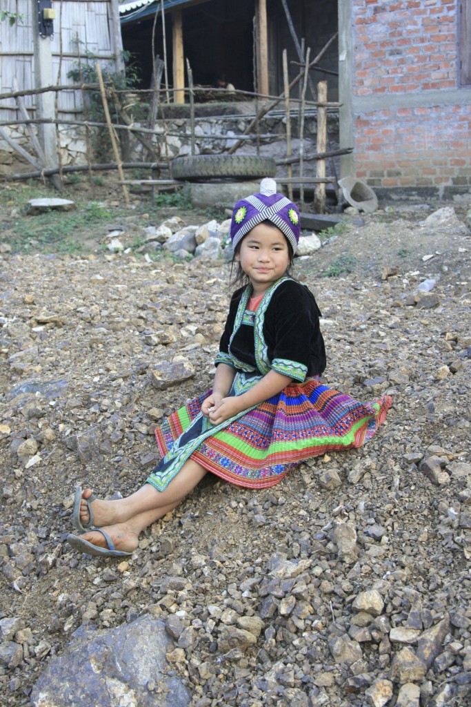 Zdjęcia: w drodze do Kuangsi, Luang Prabang, Mała Hmong, LAOS Zdjęcia: w drodze do Kuangsi, Luang Prabang, Mała Hmong, LAOS