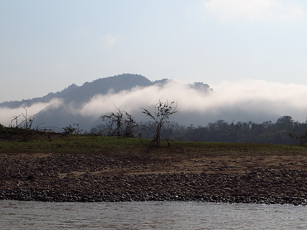 Zdjęcia: Luang Prabang - groty Pak Ou, Laos północny, rejs po Mekongu, LAOS Zdjęcia: Luang Prabang - groty Pak Ou, Laos północny, rejs po Mekongu, LAOS