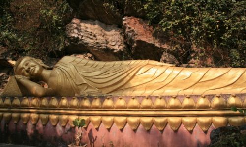 Zdjecie LAOS / Luang Prabang / Wat Thammothayalan, Luang Prabang / Reclining Buddha