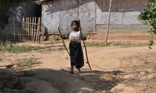 Zdjecie LAOS / pnocny Laos / wioska przy Mekongu / W wiosce