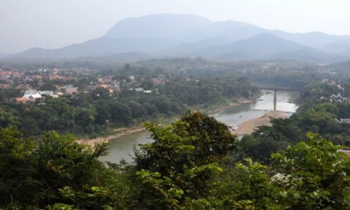 Zdjęcie LAOS / północny Laos / Louangphrabang / Widok na Louangphrabang