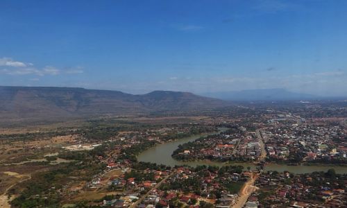 Zdjcie LAOS / Laos poudniowy / okolice Pakse / Pakse z lotu ptaka