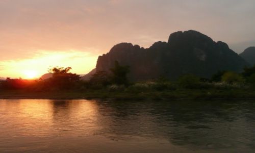 Zdjecie LAOS / - / Van Vieng / Zachd soca