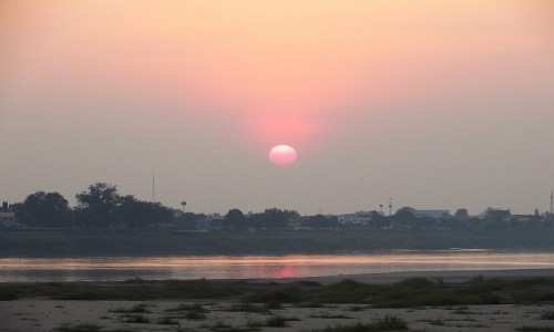 Zdjcie LAOS / Laos pnocny / Vientiane / zachd soca nad Mekongiem