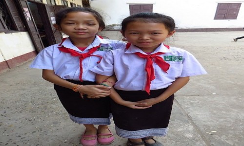 Zdjcie LAOS / Laos pnocny / Vientiane / uczennice
