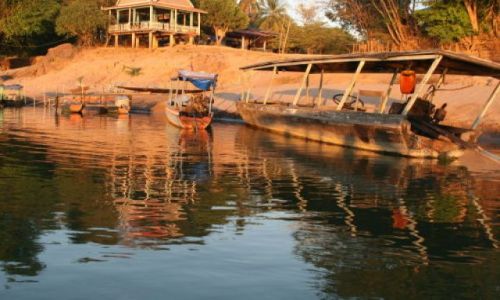 Zdjecie LAOS / brak / Si Pha Don / Łodzie na Mekongu