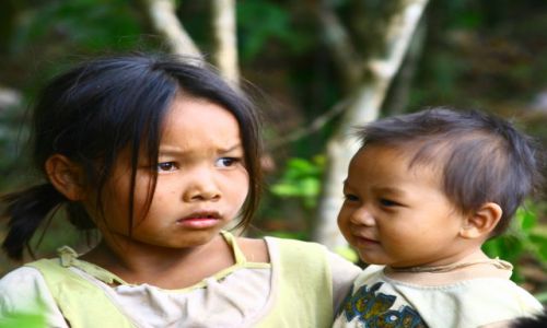 Zdjecie LAOS / brak / Płaskowyż Bolaven / Dzieci z plantacji kawy