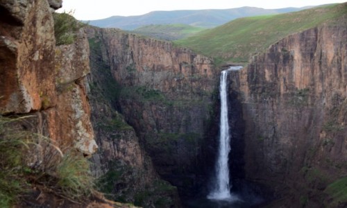 Zdjecie LESOTHO / Pd. Lesoto / Semonkong / Wodospad Maletsunyane