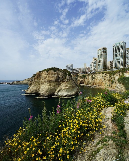 Zdj cia: ., Bejrut, Na klifie, LIBAN