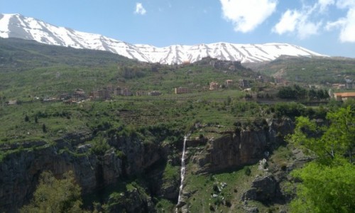 Zdjcie LIBAN / Bszarri / Dolina Kadisha / 3 Majowy tracking