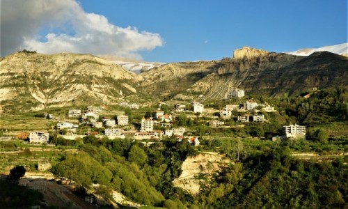 LIBAN / Liban Pnocny /  Dolina Kadisha / Gry i pagry