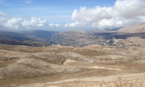 Zdjcie LIBAN / Pnocny Liban / okolice Bcharre / Qadisha z gry
