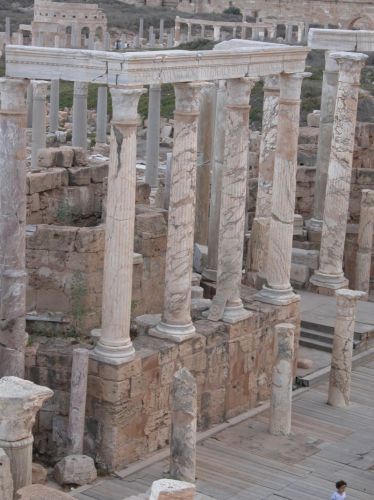 Zdjęcia: Zabytki Leptis Magna, Chcialoby sie tam wracac, LIBIA Zdjęcia: Zabytki Leptis Magna, Chcialoby sie tam wracac, LIBIA