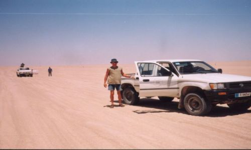 Zdjecie LIBIA / Sahara / centralna Libia / w drodze