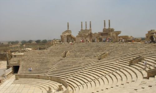 LIBIA / ponocna LIbia / Leptis MAgna / pieknie zachowany amfiteatr