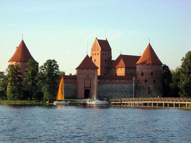 Zdjęcia: Troki, Litwa, Zamek na wyspie, LITWA Zdjęcia: Troki, Litwa, Zamek na wyspie, LITWA