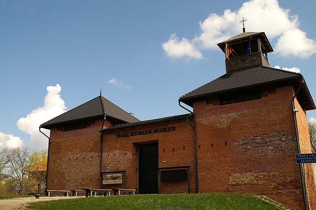 Zdjęcia: Troki, okolice Wilna, zamek na półwyspie, LITWA Zdjęcia: Troki, okolice Wilna, zamek na półwyspie, LITWA