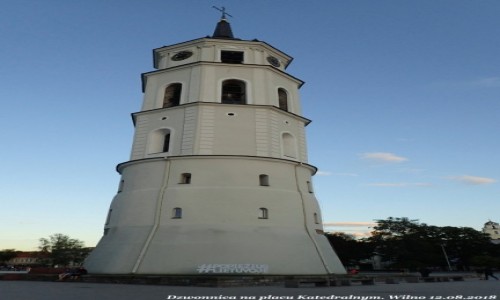 Zdjcie LITWA / okrg wileski / Wilno / Dzwonnica