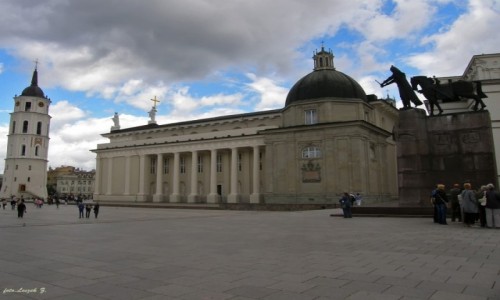 Zdj�cie LITWA / Wilno. / Wilno. / Wilno - Bazylika archikatedralna �w. Stanis�awa Biskupa i �w. W�adys�awa.