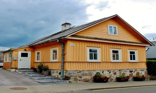 Zdjecie LITWA / Okrg wileski / Troki / Typowy,drewniany dom karaimski