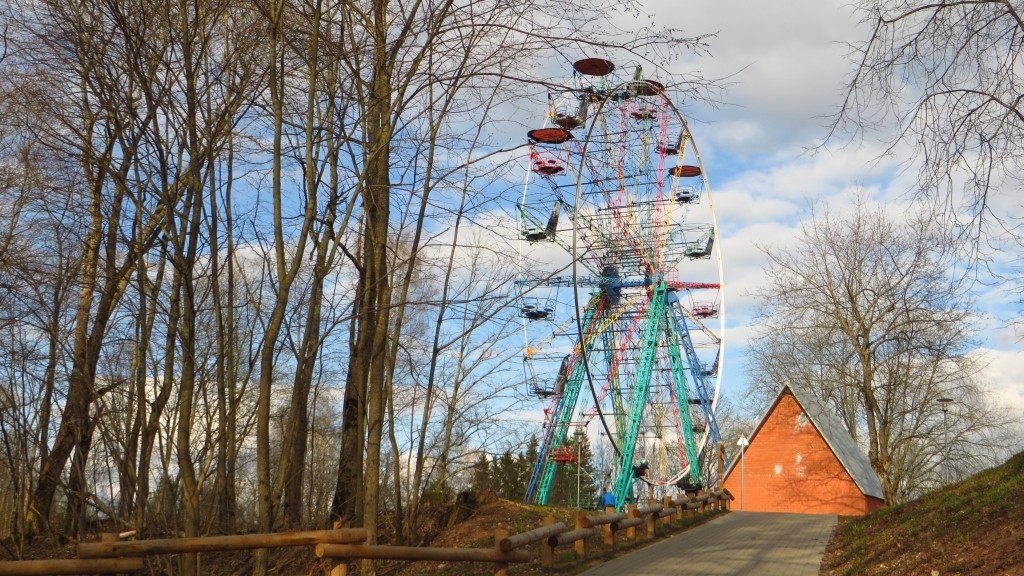 Zdjęcia: Sigulda, okolice Rygi, obrazki z Siguldy, ŁOTWA Zdjęcia: Sigulda, okolice Rygi, obrazki z Siguldy, ŁOTWA