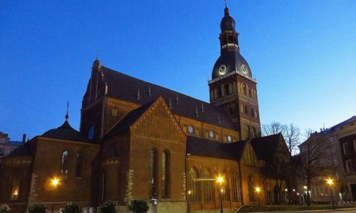 Zdjecie OTWA / Ryga / Ryga / starwka o zmierzchu