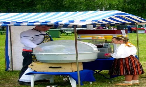 Zdjęcie ŁOTWA / Łotwa / Bauska / Festyn w Bausce