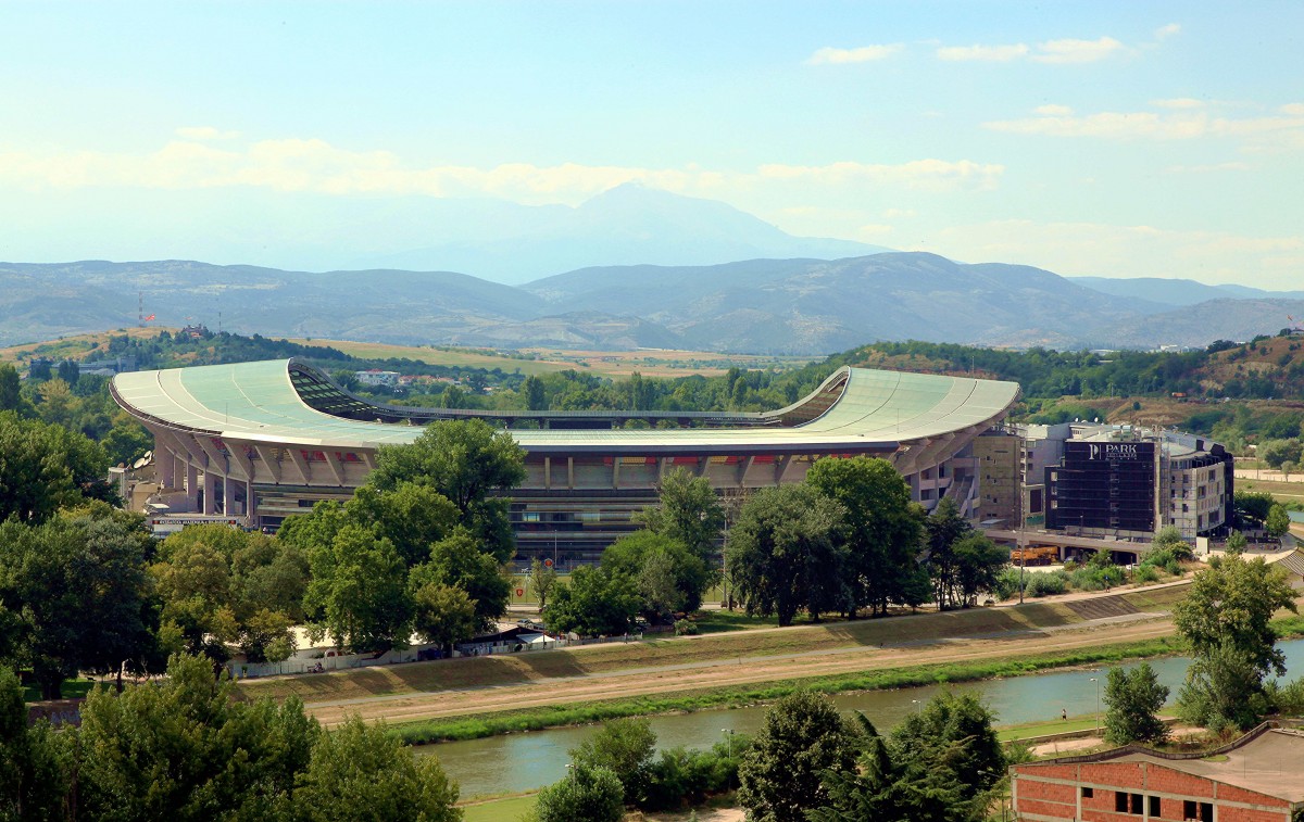 Zdjęcia: Rzeka Wardar, Skopje, Arena Narodowa im. Filipa II Macedońskiego, MACEDONIA Zdjęcia: Rzeka Wardar, Skopje, Arena Narodowa im. Filipa II Macedońskiego, MACEDONIA