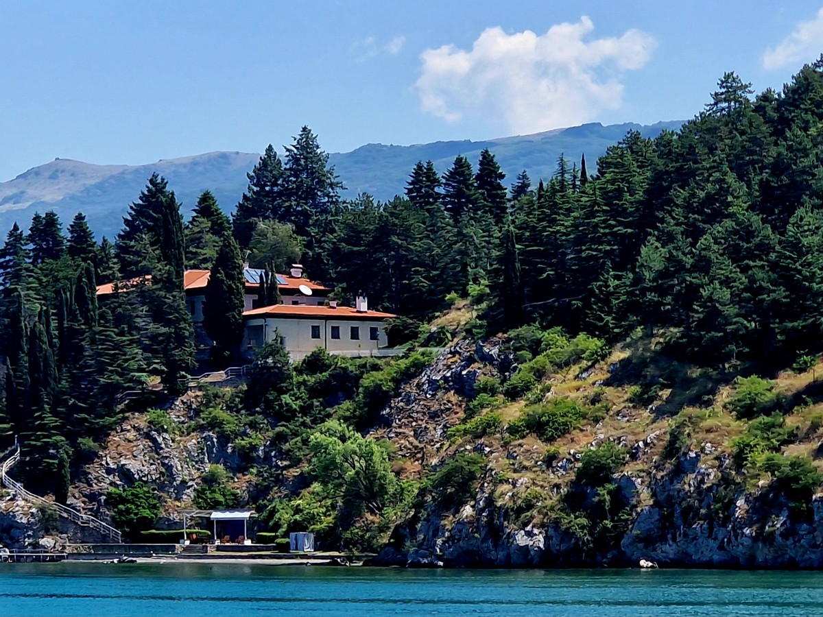 Zdjęcia: Jezioro Ochrydzkie, Ochryda, Dawna willa Josifa Broz Tito, MACEDONIA Zdjęcia: Jezioro Ochrydzkie, Ochryda, Dawna willa Josifa Broz Tito, MACEDONIA