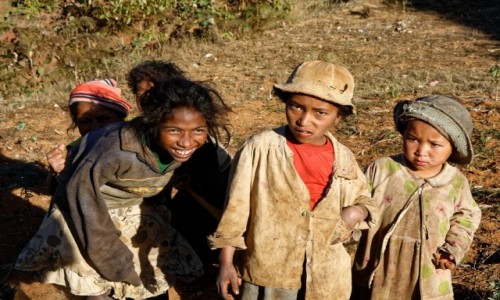 Zdjcie MADAGASKAR / Antsirabe / okolice Antsirabe / Maa 