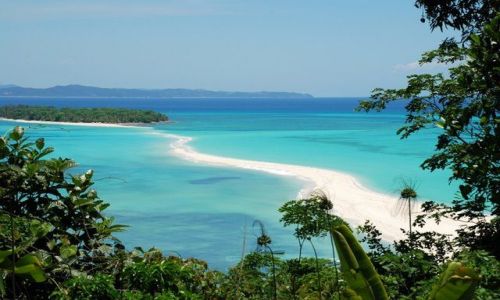 Zdjecie MADAGASKAR / - / wyspa przy pnocnym madagaskarze / Nosy Iranja