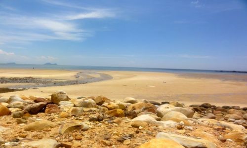 Zdjecie MALEZJA / Borneo / Damai Beach / plaza...